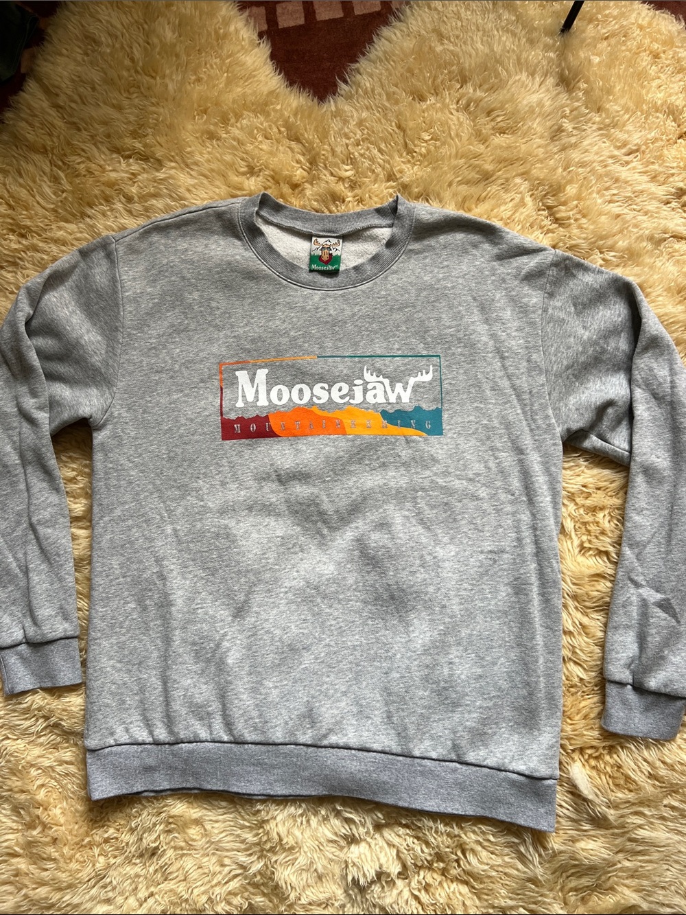 Moosejaw Gray Crewneck Sweatshirt with Multicolor Logo
